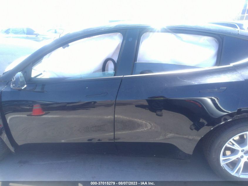 2022 TESLA MODEL Y PERFORMANCE - 7SAYGDEF5NF573569