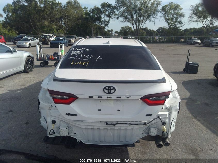 2022 TOYOTA CAMRY SE - 4T1T11AK0NU696337