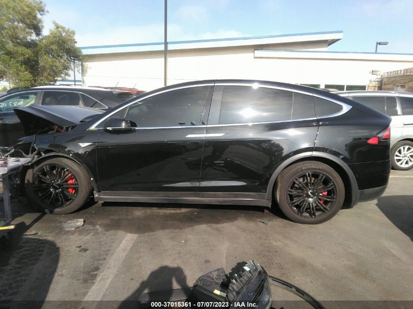 2016 TESLA MODEL X P90D/60D/P100D - 5YJXCAE47GF003111