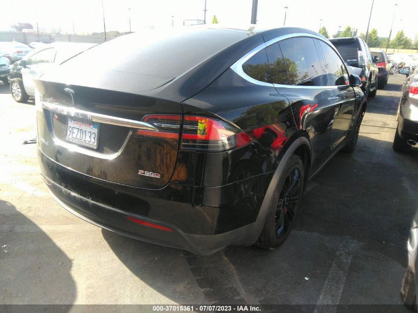 2016 TESLA MODEL X P90D/60D/P100D - 5YJXCAE47GF003111