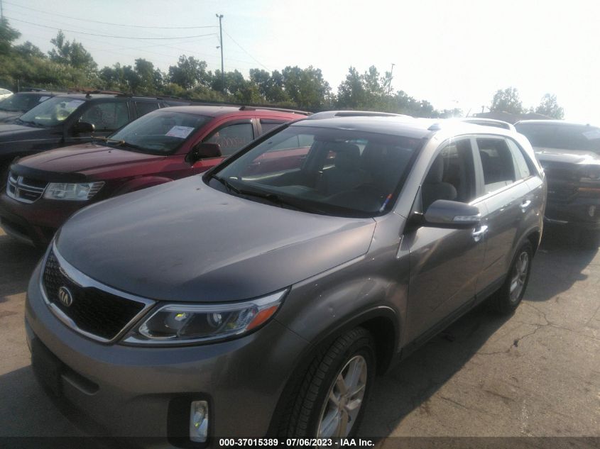 2014 KIA SORENTO LX - 5XYKT3A64EG506310