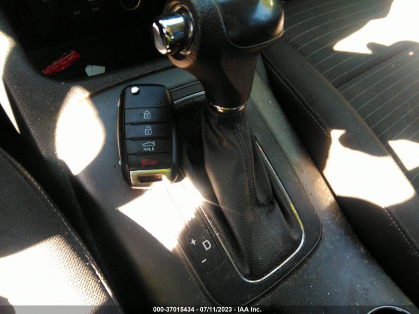2016 KIA FORTE LX - KNAFX4A6XG5445405