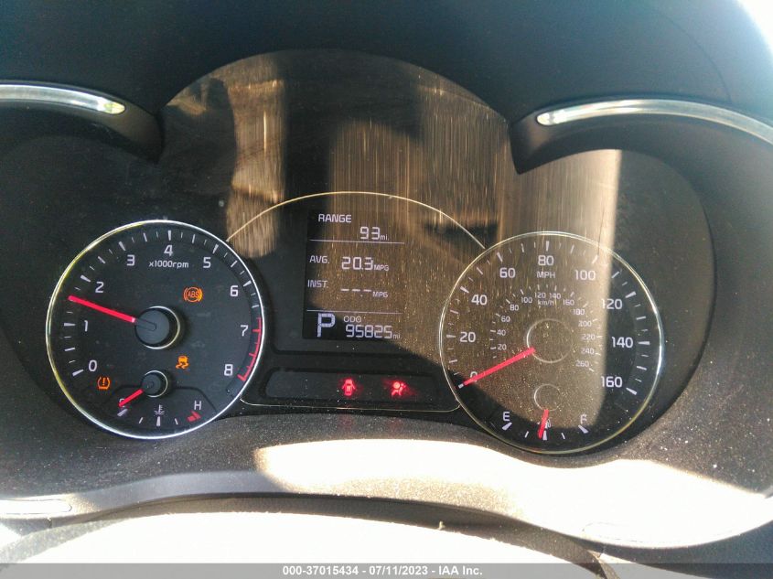 2016 KIA FORTE LX - KNAFX4A6XG5445405