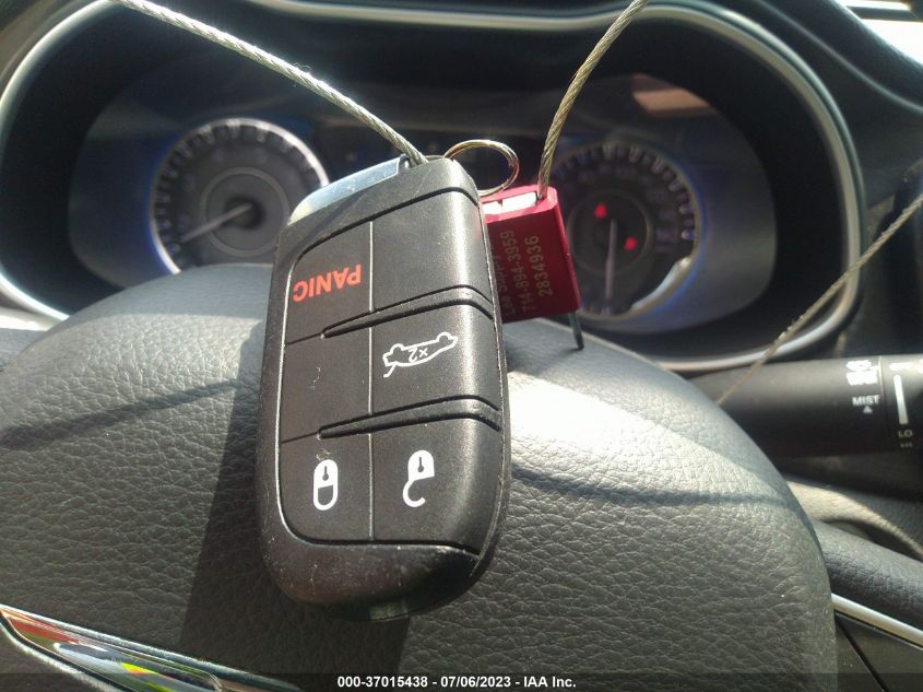2016 CHRYSLER 200 LIMITED - 1C3CCCAB9GN116109