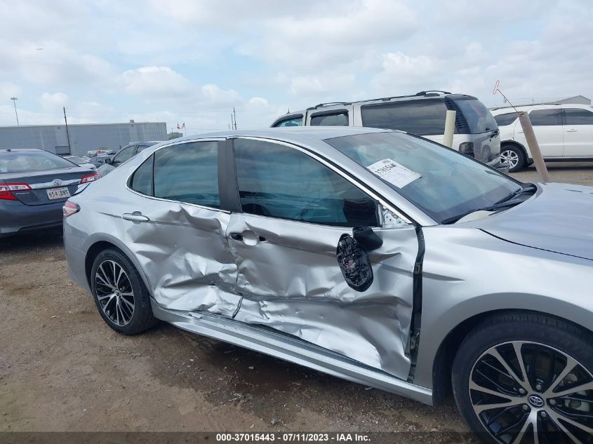 2018 TOYOTA CAMRY LE/SE/XLE/L - 4T1B11HKXJU077448