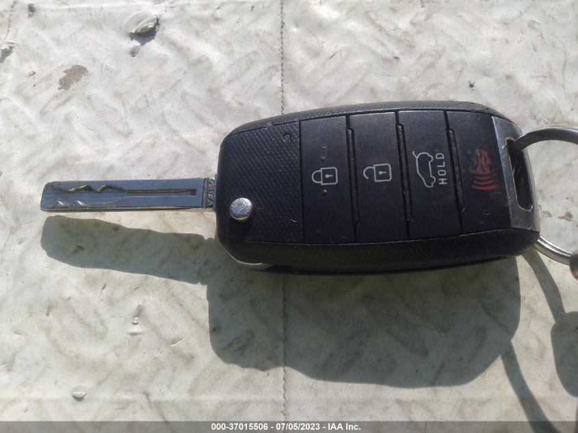 2014 KIA SOUL + - KNDJP3A58E7074745