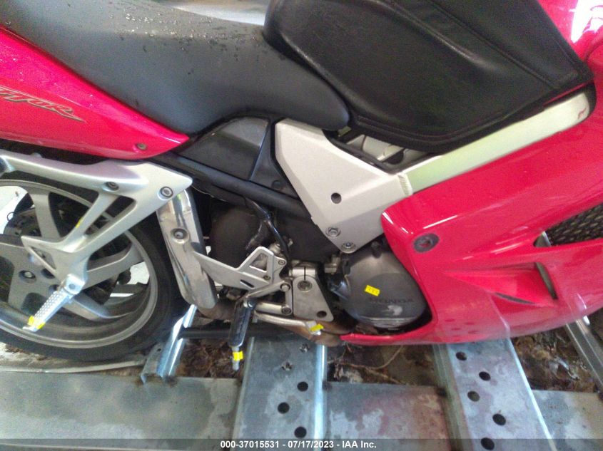 2004 HONDA VFR800 JH2RC46154M601058