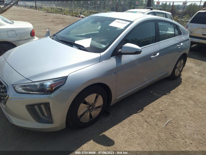 KMHC75LC6LU242859 Hyundai Ioniq Hybrid SE 2