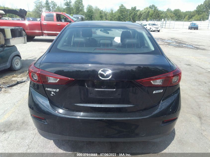 2017 MAZDA MAZDA3 4-DOOR TOURING 3MZBN1V72HM118207