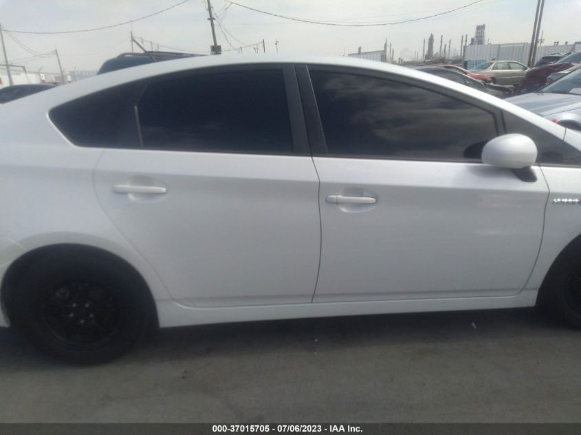 2015 TOYOTA PRIUS FOUR - JTDKN3DU6F0454240