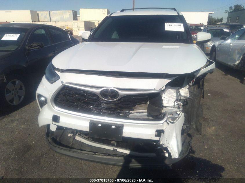 2022 TOYOTA HIGHLANDER LE - 5TDZZRAH6NS541760