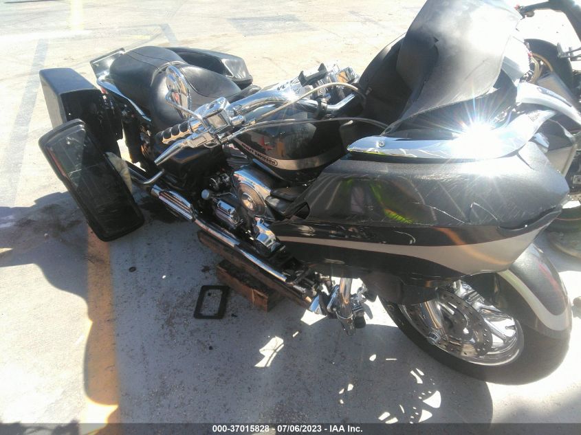 2006 HARLEY-DAVIDSON FLTRI - 1HD1FSW326Y601547