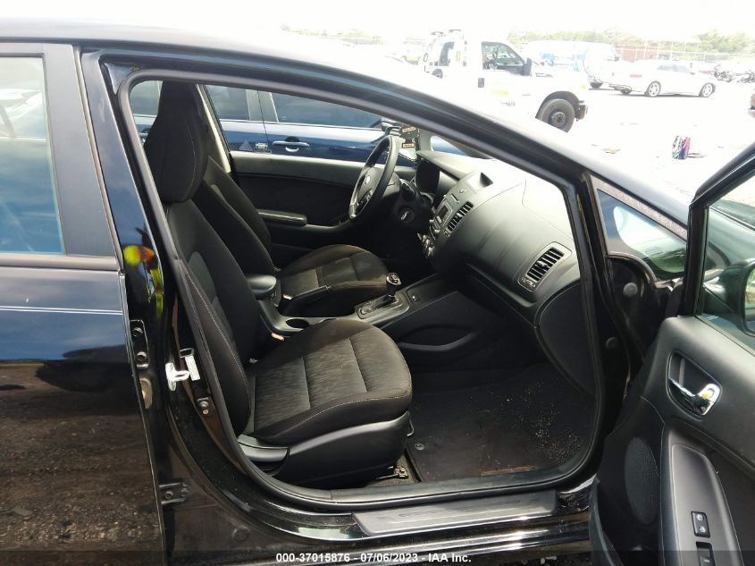2016 KIA FORTE LX - KNAFK4A67G5563894