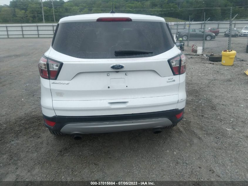 2017 FORD ESCAPE SE - 1FMCU9GD2HUE98605