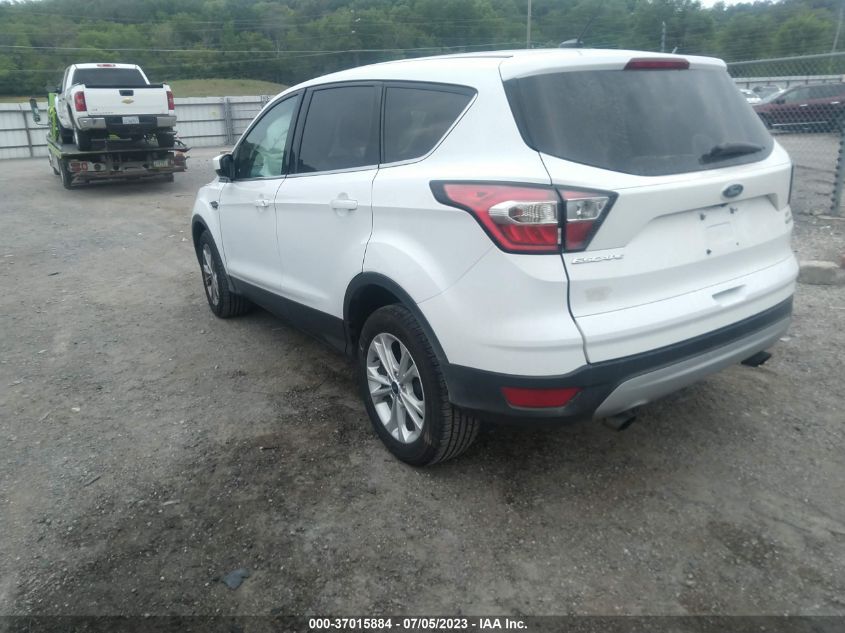 2017 FORD ESCAPE SE - 1FMCU9GD2HUE98605