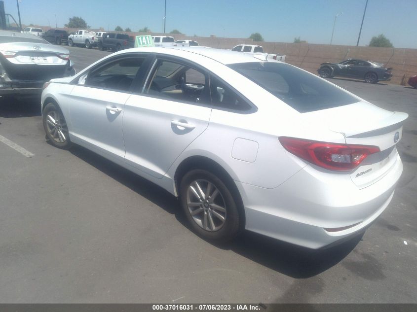 2015 HYUNDAI SONATA 2.4L SE - 5NPE24AF4FH220909