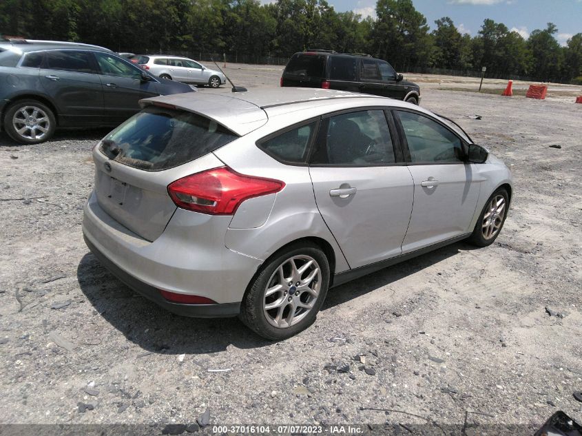 2015 FORD FOCUS SE - 1FADP3K25FL273123