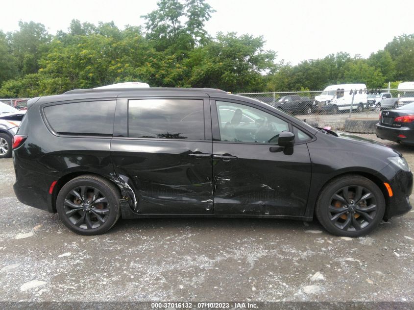 2020 CHRYSLER PACIFICA TOURING L - 2C4RC1BGXLR286853
