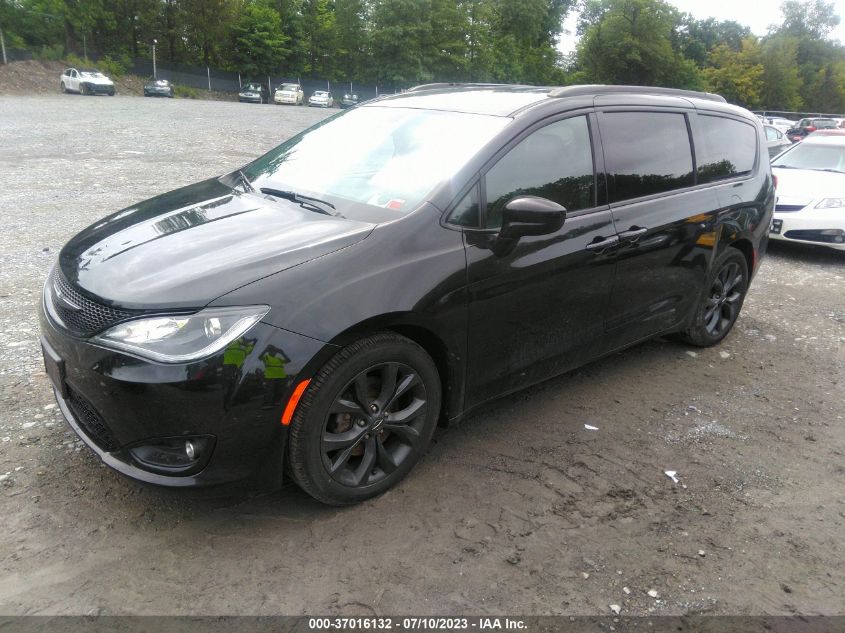 2020 CHRYSLER PACIFICA TOURING L - 2C4RC1BGXLR286853