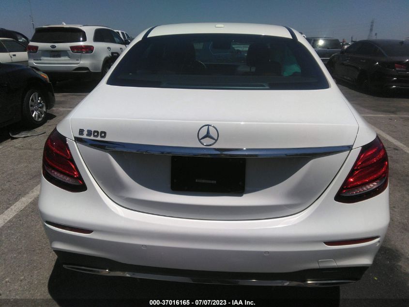2017 MERCEDES-BENZ E-CLASS E 300 - WDDZF4JB3HA077311