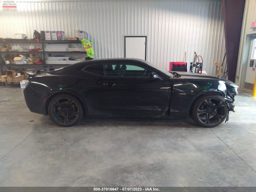 2018 CHEVROLET CAMARO 2SS - 1G1FH1R7XJ0138213