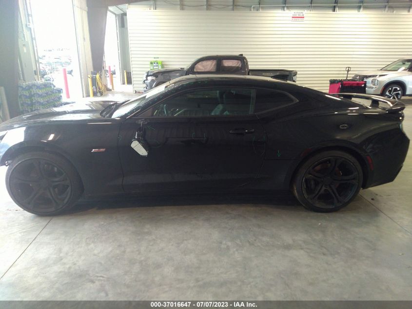 2018 CHEVROLET CAMARO 2SS - 1G1FH1R7XJ0138213