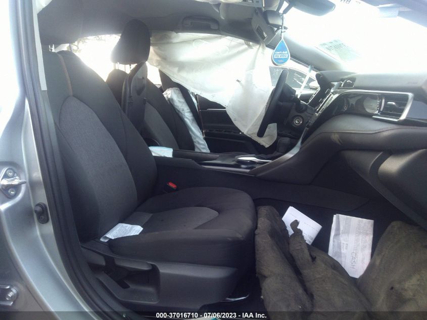 2020 TOYOTA CAMRY LE - 4T1C11AKXLU978675