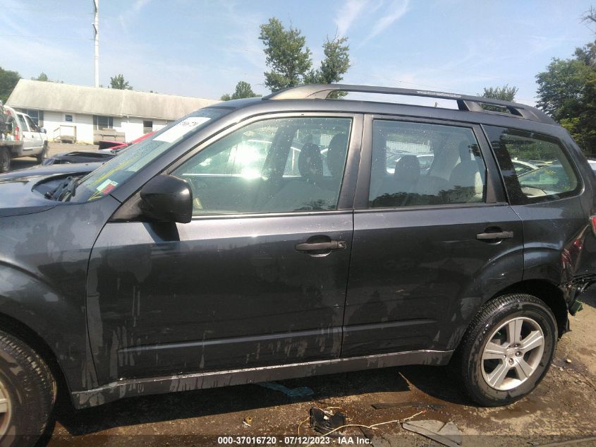 2013 SUBARU FORESTER 2.5X - JF2SHABC1DH436508