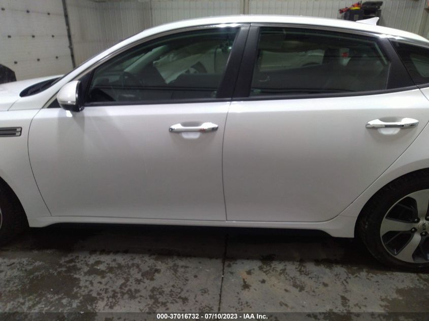 2019 KIA OPTIMA S - 5XXGT4L37KG361259
