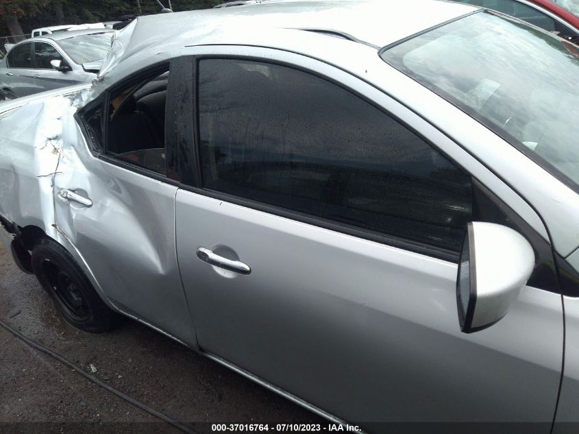2017 NISSAN VERSA SEDAN SV - 3N1CN7AP7HK438511