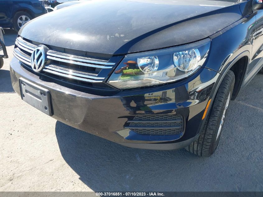 2017 VOLKSWAGEN TIGUAN S/LIMITED - WVGAV7AX2HK006663