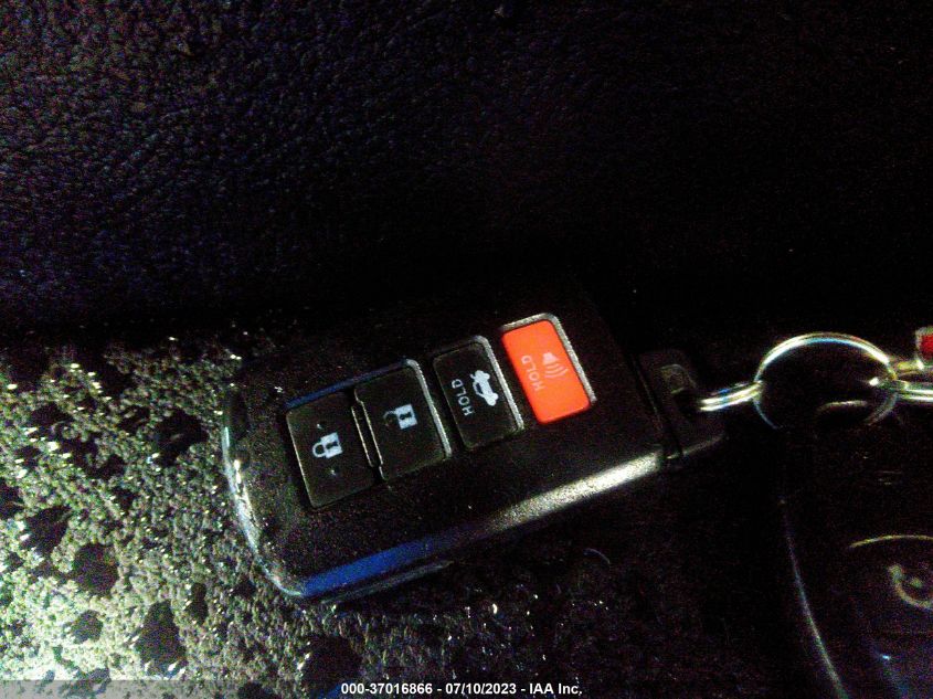 2016 TOYOTA CAMRY XLE/SE/LE/XSE - 4T1BF1FK4GU581328