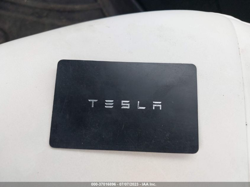 2021 TESLA MODEL Y - 5YJYGDEE5MF216654