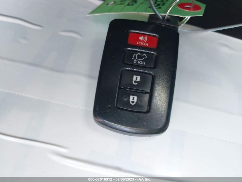 2017 TOYOTA RAV4 XLE - 2T3WFREV5HW331388
