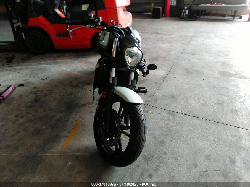 2022 KAWASAKI EN650 C - JKAENEC14NDA06079