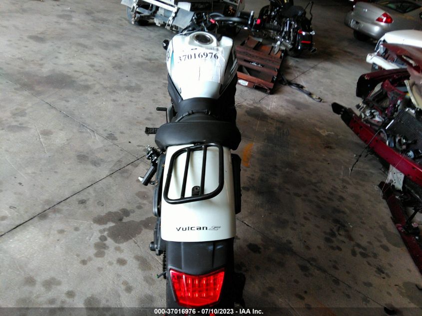 2022 KAWASAKI EN650 C - JKAENEC14NDA06079
