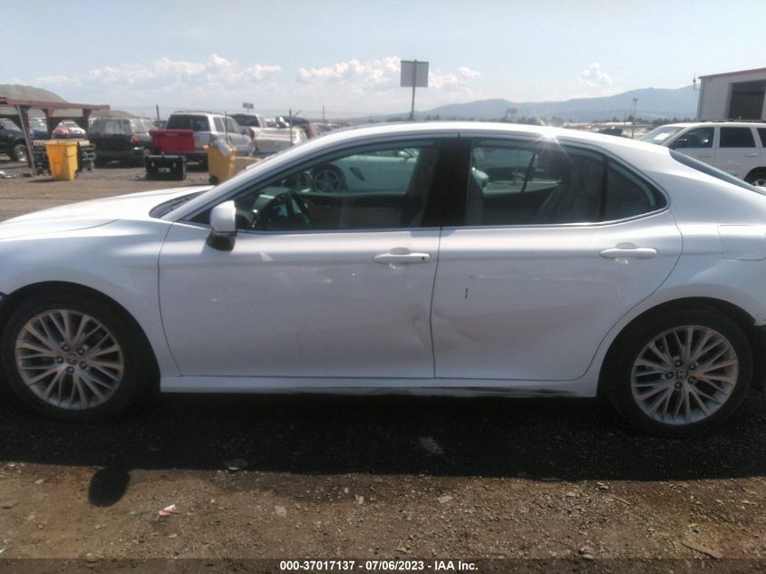 2020 TOYOTA CAMRY XLE - 4T1F11BK4LU013516