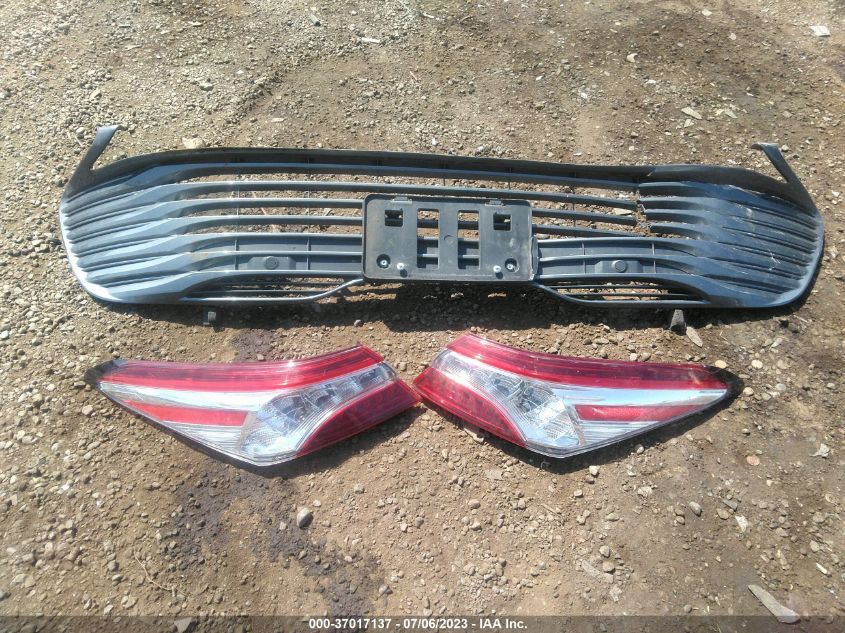 2020 TOYOTA CAMRY XLE - 4T1F11BK4LU013516
