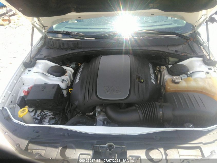 2015 CHRYSLER 300 300C - 2C3CCAET1FH763666