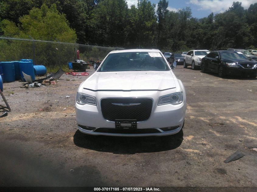 2015 CHRYSLER 300 300C - 2C3CCAET1FH763666