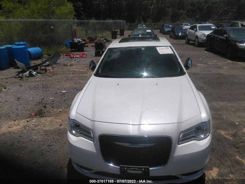 2015 CHRYSLER 300 300C - 2C3CCAET1FH763666