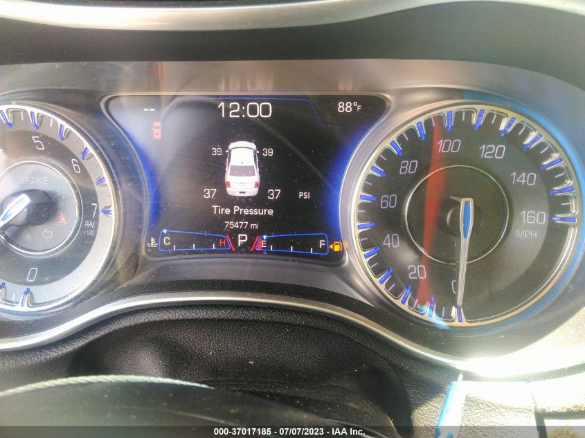 2015 CHRYSLER 300 300C - 2C3CCAET1FH763666