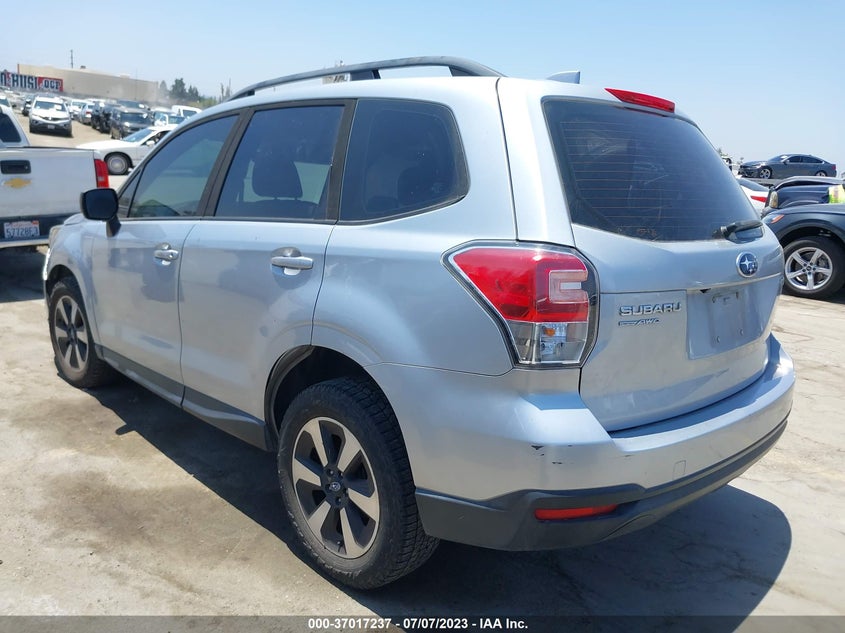 VIN JF2SJABC8HH579188 2017 SUBARU FORESTER