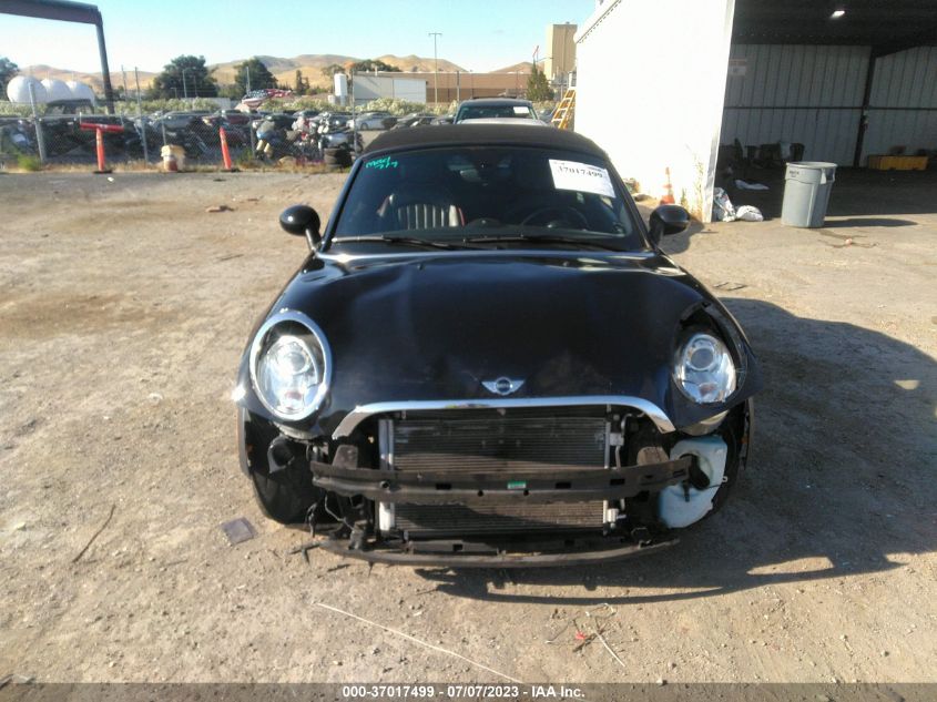 2015 MINI COOPER ROADSTER WMWSY1C59FT626195