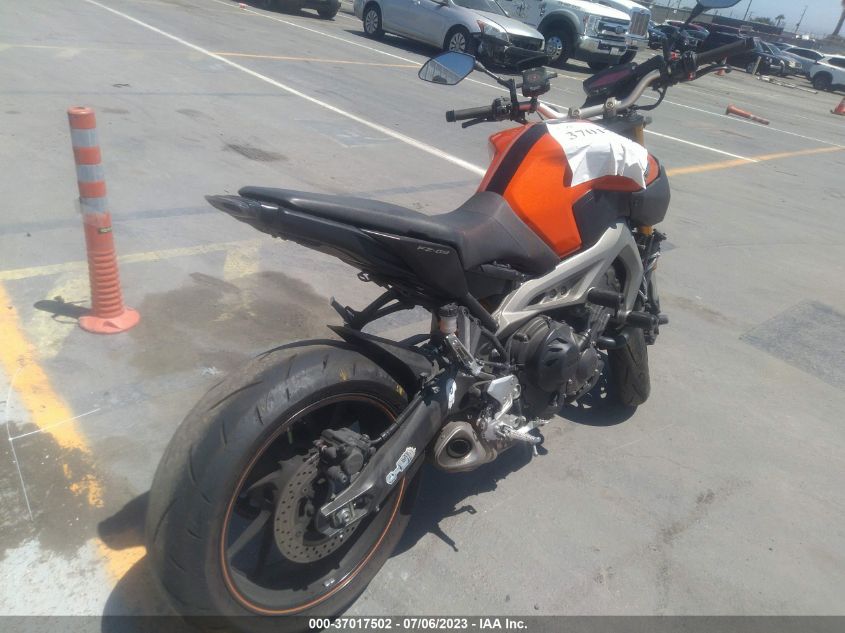 2014 YAMAHA FZ09 JYARN33E0EA002071