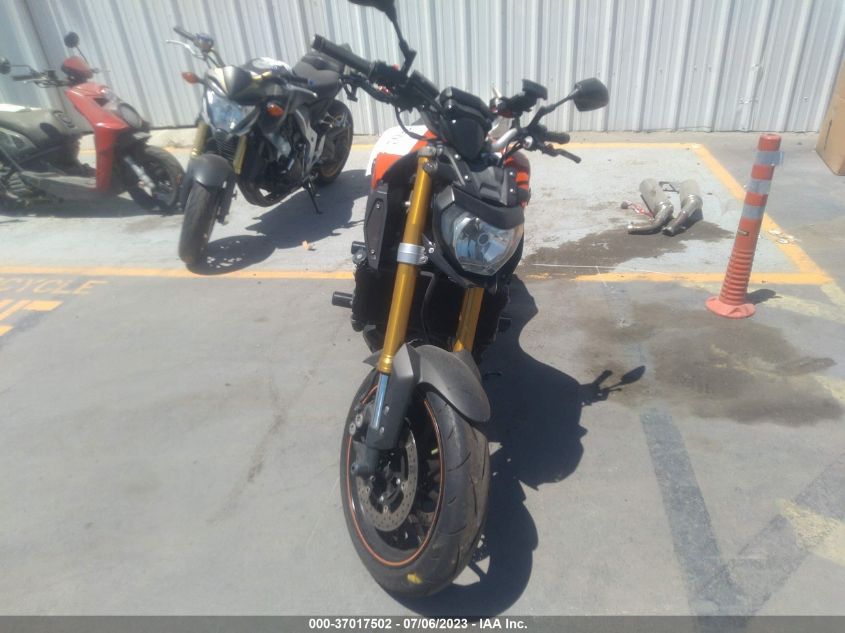 2014 YAMAHA FZ09 JYARN33E0EA002071