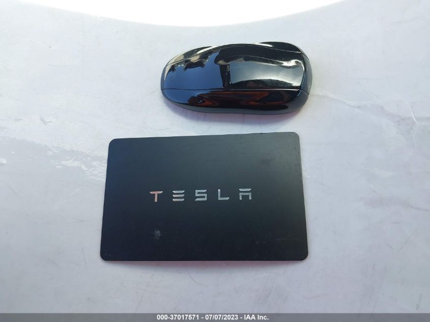 2021 TESLA MODEL S - 5YJSA1E68MF443691