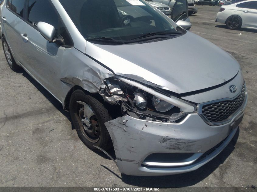 2016 KIA FORTE LX - KNAFK4A62G5514960
