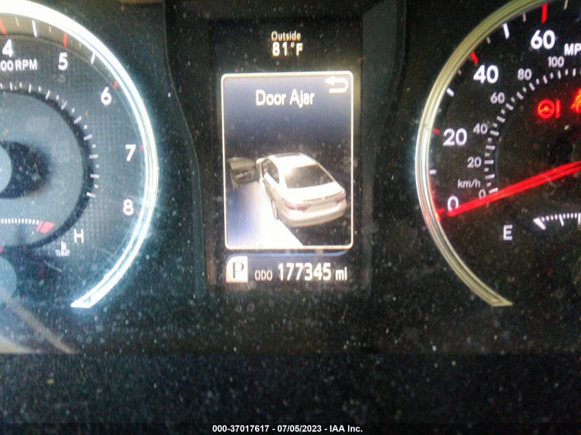 2015 TOYOTA CAMRY XLE/SE/LE/XSE - 4T1BF1FK5FU009442