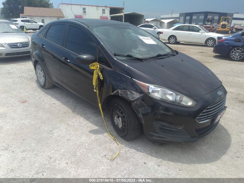 2015 FORD FIESTA S - 3FADP4AJ0FM107556